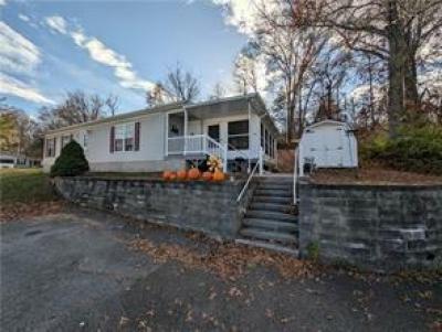 Mobile Home at 117 Brittany Terrace Rock Tavern, NY 12575