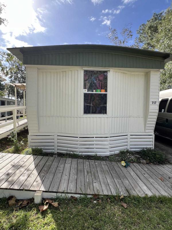 1983 Mobile Home