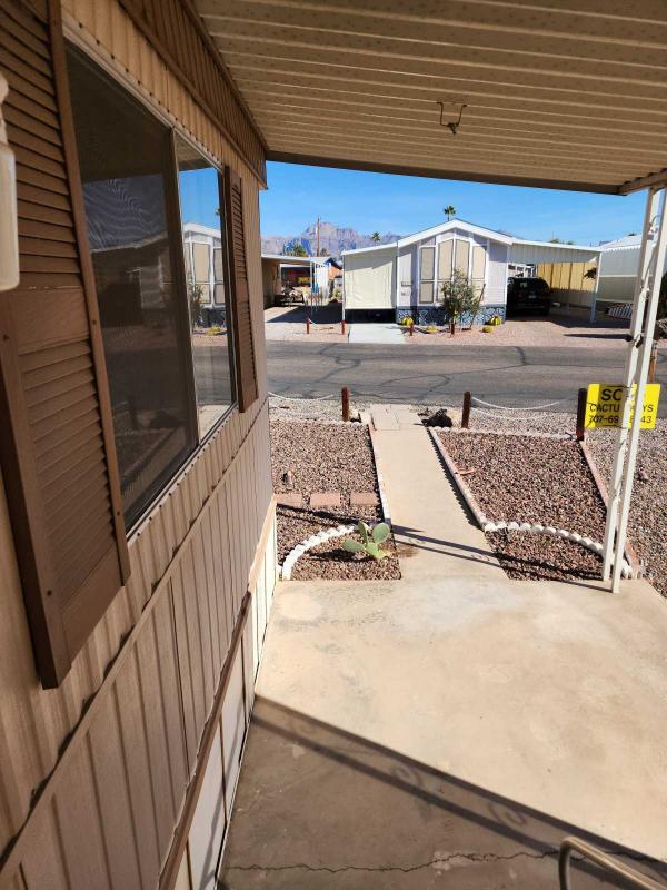 SKYLINE CORP HILLCREST Mobile Home