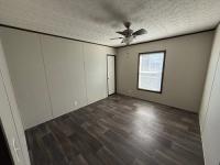 2022 BREEZE FARMHOUSE 38CLB28724BH2 Manufactured Home