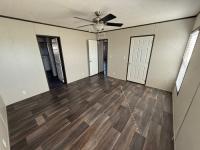 2022 BREEZE FARMHOUSE 38CLB28724BH2 Manufactured Home