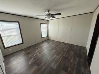 2022 BREEZE FARMHOUSE 38CLB28724BH2 Manufactured Home