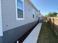 2022 BREEZE FARMHOUSE 38CLB28724BH2 Manufactured Home