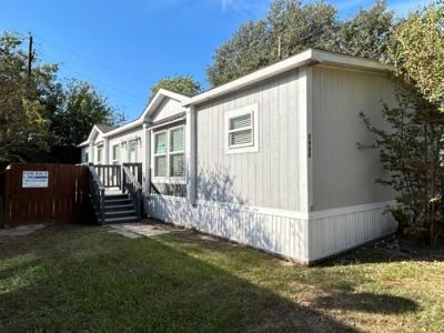 Mobile Home at 20307 Ashley Ave Katy, TX 77449