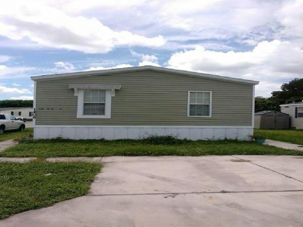 2019 FLEETWOOD Mobile Home For Sale