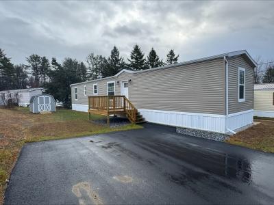 Mobile Home at 6 Tamarack Dr Norway, ME 04268