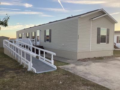 Mobile Home at 228 Alhambra Dr San Marcos, TX 78666