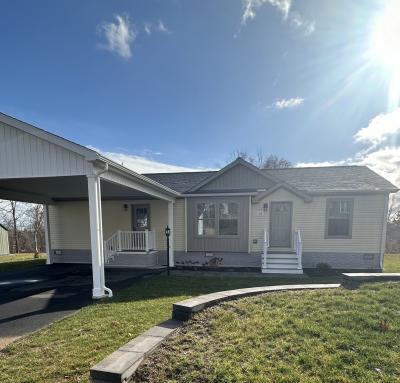 Mobile Home at 14 Millwood Drive Uncasville, CT 06382