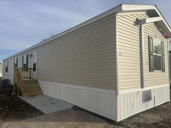 2024 Clayton - Wakarusa Mobile Home For Sale