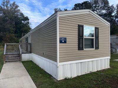 Mobile Home at 58 Eaglewood Loop Lumberton, NC 28358