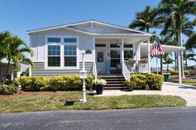 Photo 3 of 49 of home located at 20 Appletree Lane Naples, FL 34112