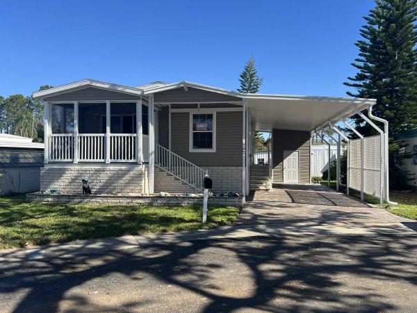 2015  Mobile Home For Sale