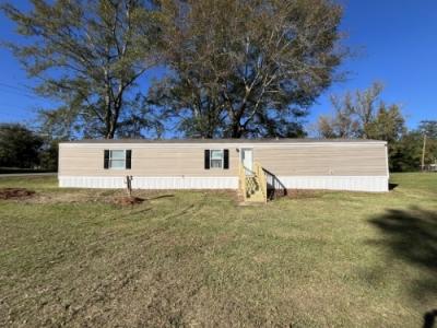 Mobile Home at 3633 Vera Drive Lauderdale, MS 39335