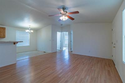 Photo 4 of 17 of home located at 8122 W. Flamingo Rd. Las Vegas, NV 89147