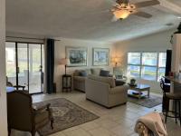 1988 SCHU HS Manufactured Home