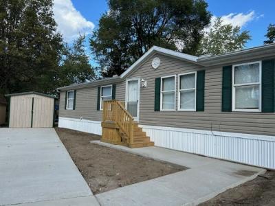 Mobile Home at 137 East Daisy Lane Holland, OH 43528