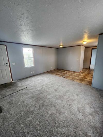 Mobile Home at 509 Meadow View Dr. Syracuse, IN 46567