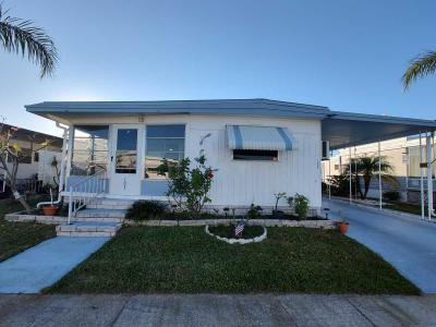 Mobile Home at 2505 East Bay Dr, Lot 103 Largo, FL 33771