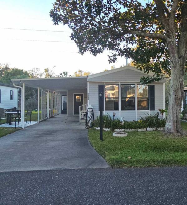 Photo 1 of 2 of home located at 7133 Harbor View Drive Lot 42 Leesburg, FL 34788