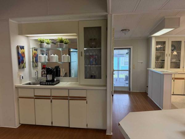 1985 Dutch HS Manufactured Home
