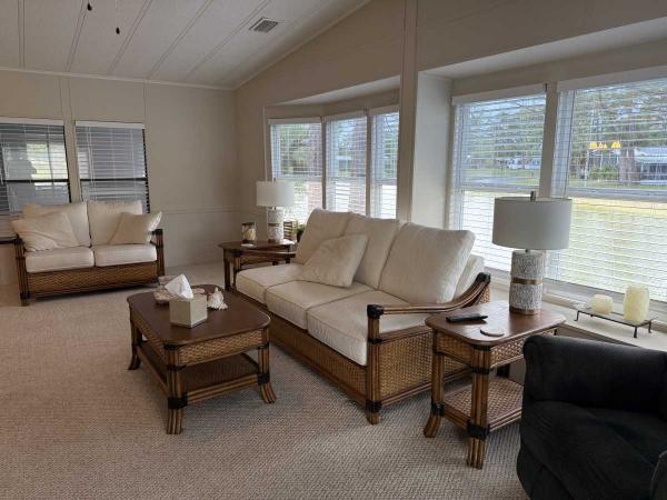 1985 Dutch HS Manufactured Home