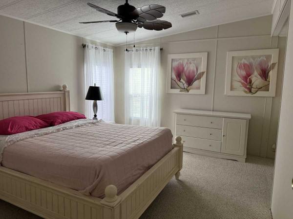 1985 Dutch HS Manufactured Home