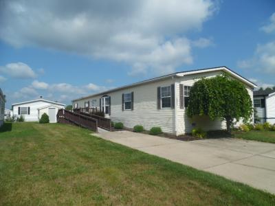 Mobile Home at 28450 Spruce Flat Rock, MI 48134