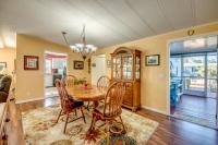 1985 Coro Manufactured Home