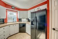 1985 Coro Manufactured Home