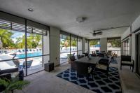1985 Coro Manufactured Home