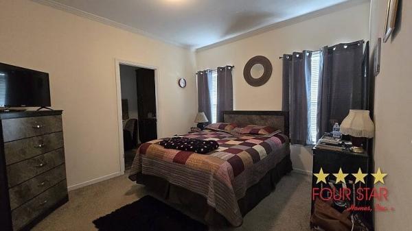 2016 SKYL  Home