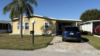 Mobile Home at 3325 Heritage Lakes Blvd 93 North Fort Myers, FL 33917