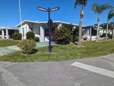 Mobile Home at 517 Bayshore Dr Auburndale, FL 33823