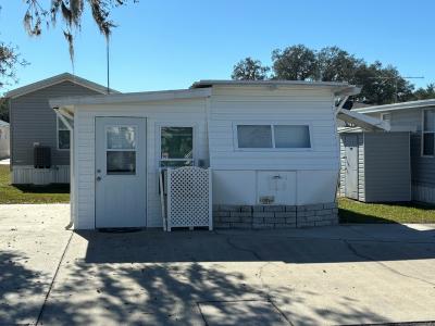 Mobile Home at 37518 Family Lane Zephyrhills, FL 33541