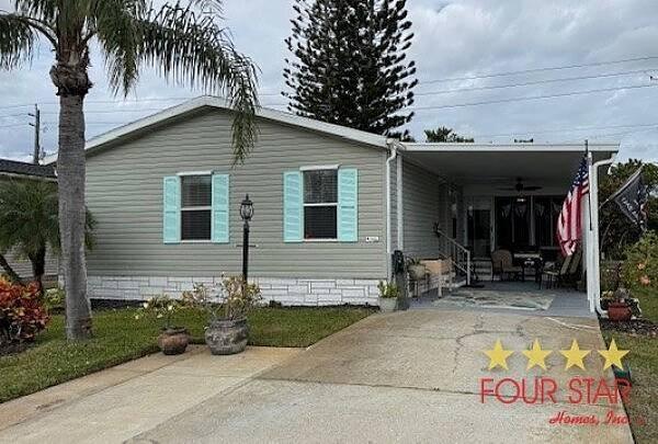 Photo 1 of 2 of home located at 2306 Kelly Dr Sebastian, FL 32958