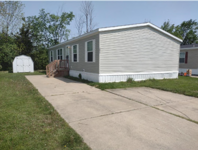 Mobile Home at 4079 Currant Lane Lot 141 Burton, MI 48529