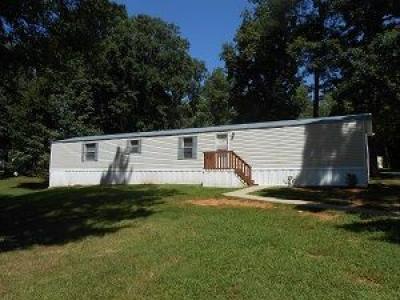 Mobile Home at 4100 Us Hwy 29 N #60 Greensboro, NC 27405