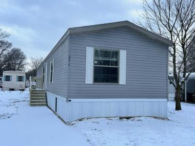 Mobile Home at 3214 Pinebrook St Muskegon, MI 49444