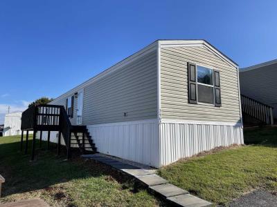 Photo 1 of 4 of home located at 3462 Jill Way Kodak, TN 37764