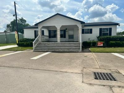 Mobile Home at 4610 Allison Rd Lot #301 Houston, TX 77048