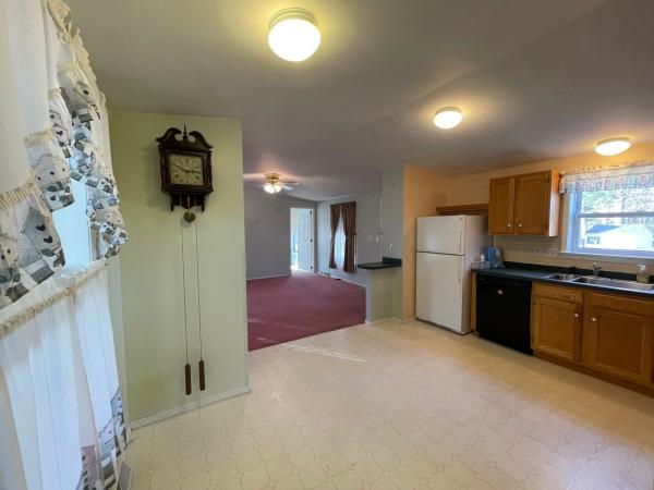 1999 Oxford 16x60-2 Mobile Home
