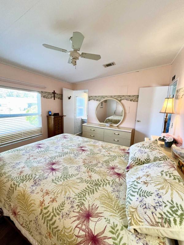 1983 Twin Manufactured Home