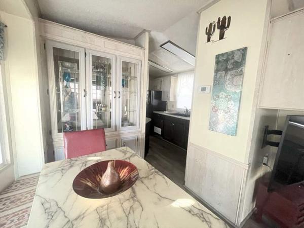 1989 Cavco Manufactured Home
