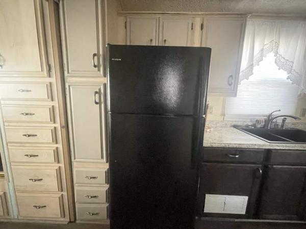 1989 Cavco Manufactured Home