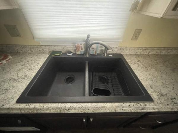 1989 Cavco Manufactured Home