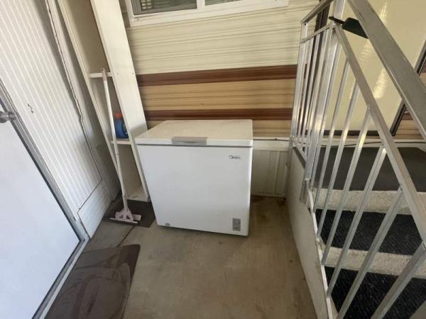 1989 Cavco Manufactured Home