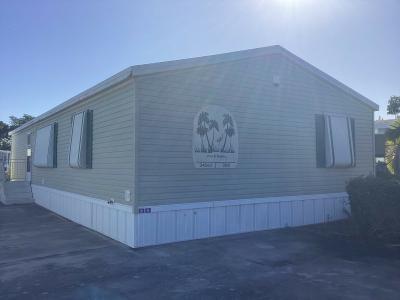 Photo 2 of 10 of home located at 34563 SW 187th Pl Homestead, FL 33034