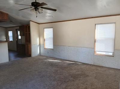 Photo 5 of 17 of home located at 4480 S Meridian Avenue Wichita, KS 67217