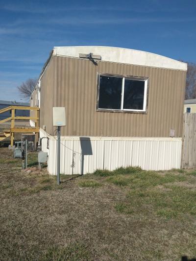 Photo 4 of 8 of home located at 206 E. Cox Way Assaria, KS 67416