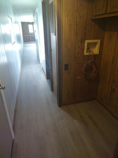 Photo 4 of 8 of home located at 206 E. Cox Way #27 Assaria, KS 67416